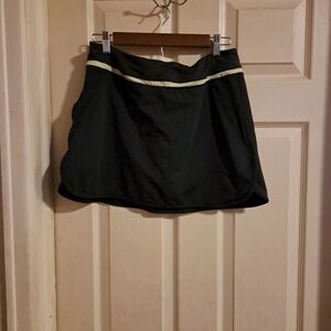 Kiwi Kate medium skorts